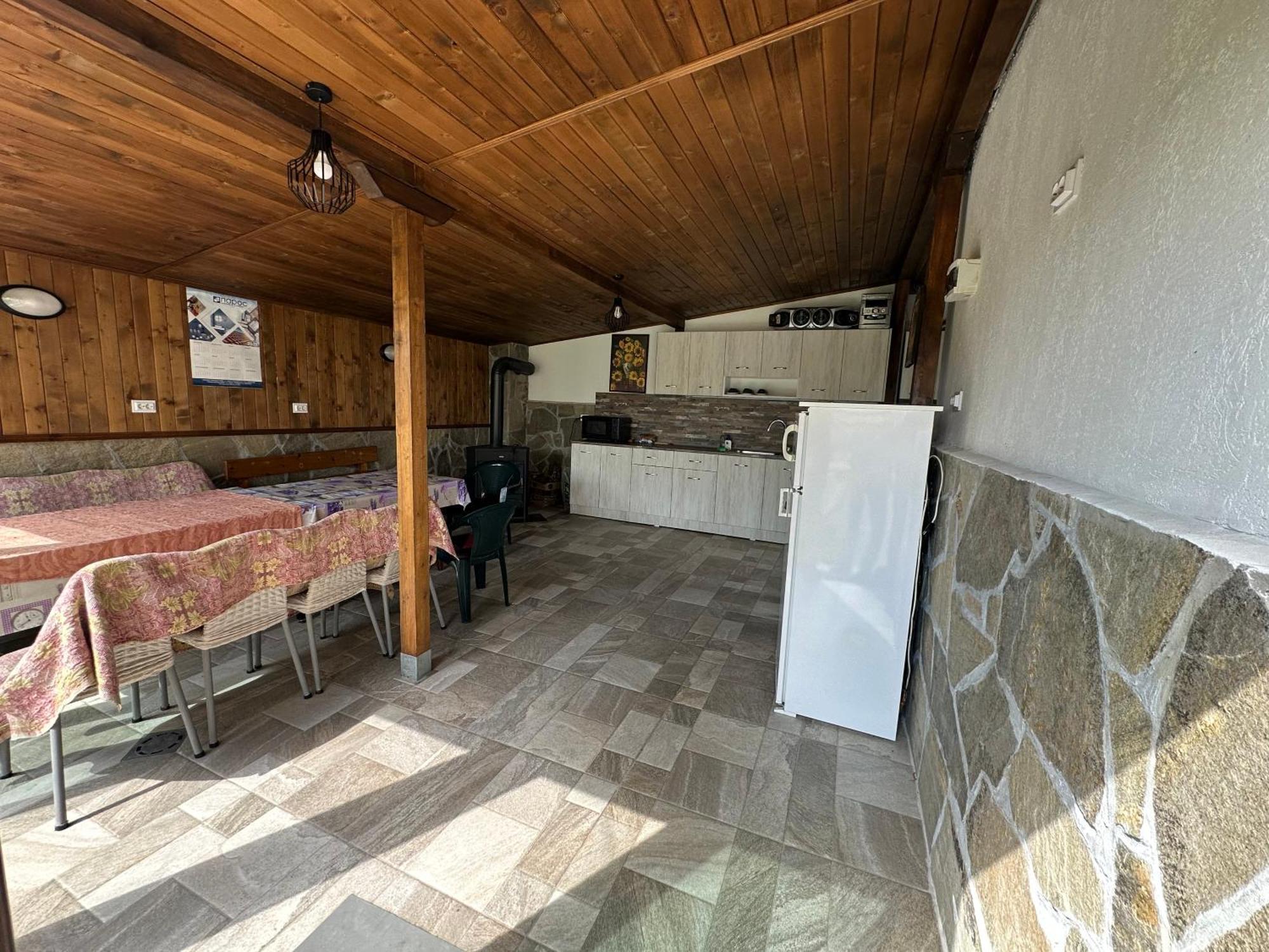 Velkovski Guest House Hisarya Exterior photo
