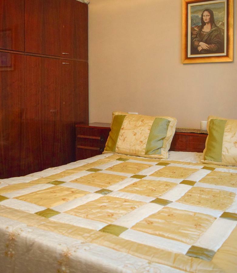 Velkovski Guest House Hisarya Exterior photo