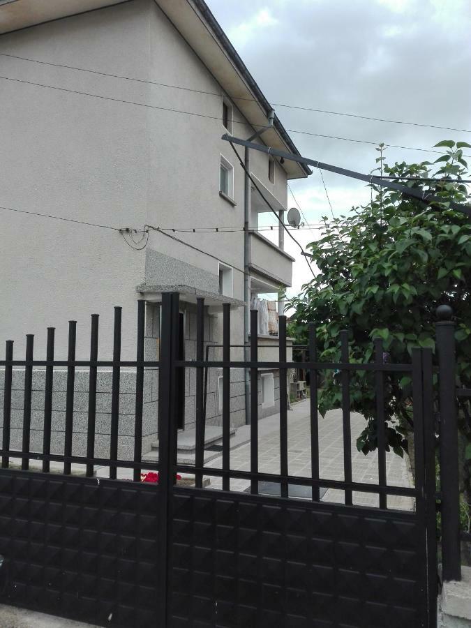 Velkovski Guest House Hisarya Room photo